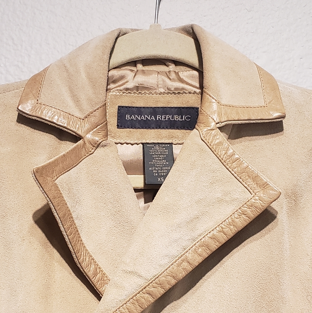 Banana Republic Suede Trench Coat - Picture 3 of 7